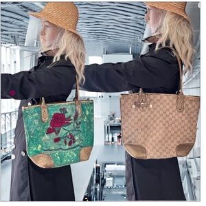 Gucci Cream and Brown Tote Bag with Classic Design